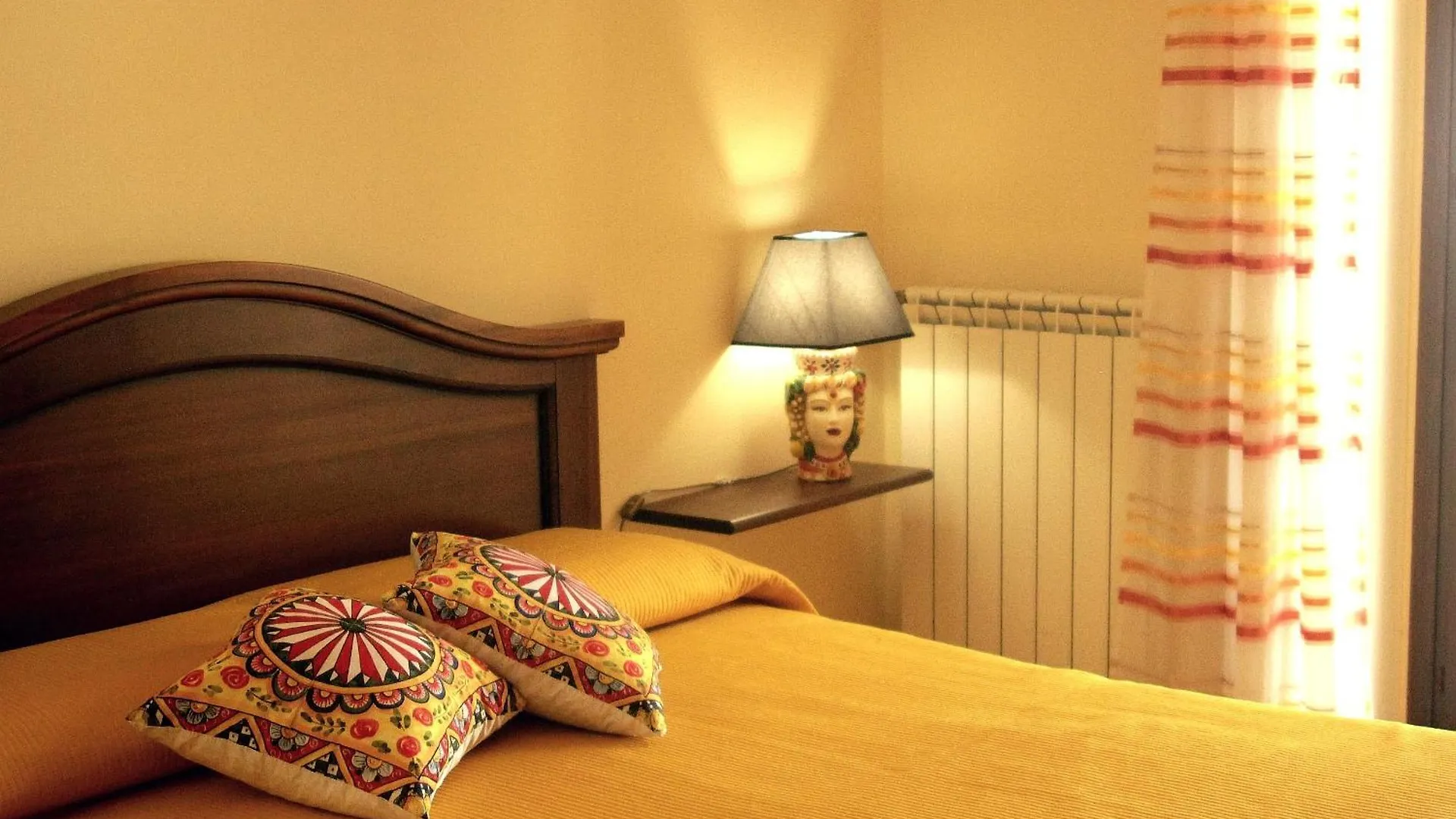 Albergheria House Apartment In The Old Town Palermo 0*,