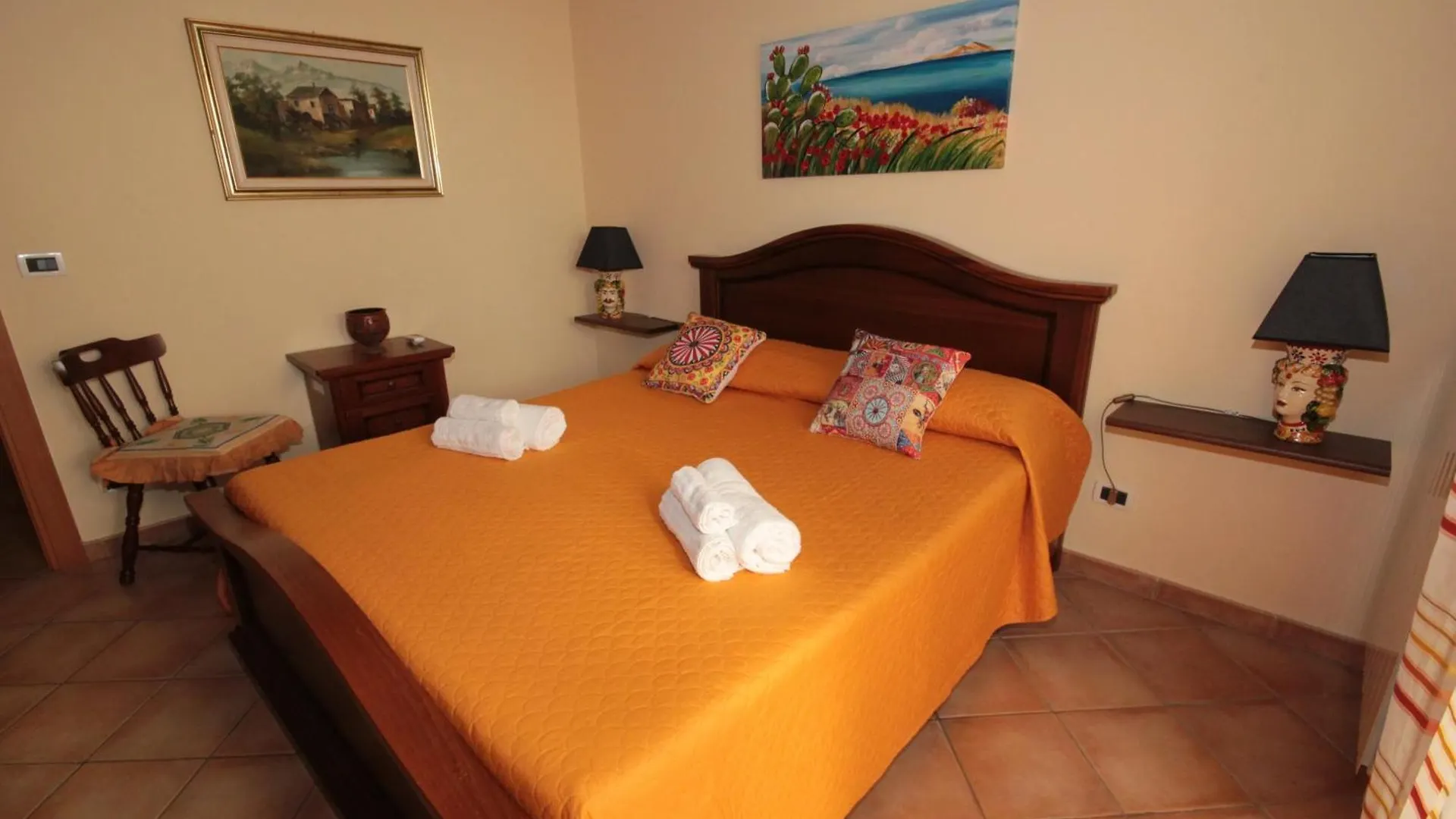 Albergheria House Apartment In The Old Town Palermo