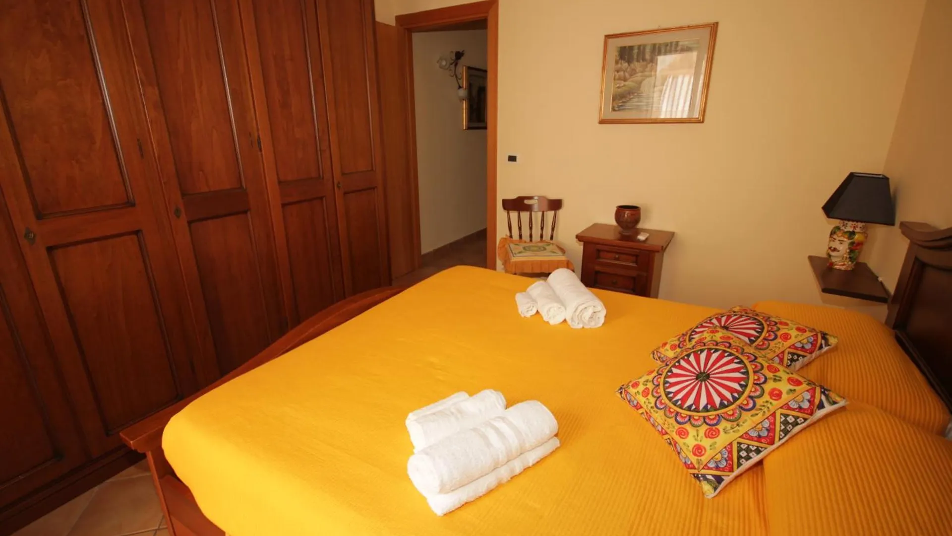 Albergheria House Apartment In The Old Town Palermo